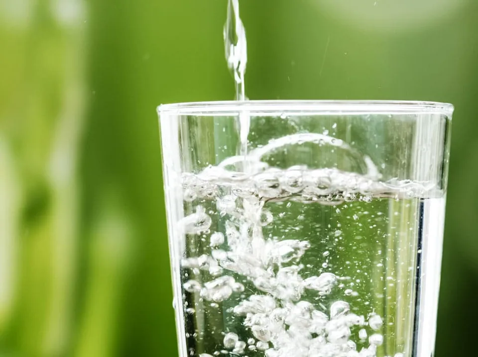 acqua frizzante